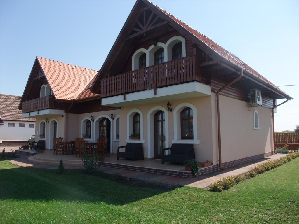 Sovirag Vendeghaz Hotel Vườn quốc gia Hortobágy Ngoại thất bức ảnh