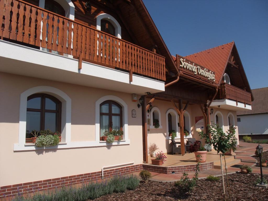 Sovirag Vendeghaz Hotel Vườn quốc gia Hortobágy Ngoại thất bức ảnh