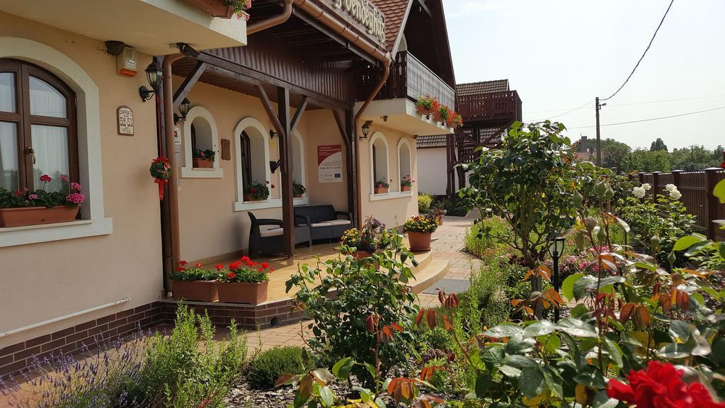 Sovirag Vendeghaz Hotel Vườn quốc gia Hortobágy Ngoại thất bức ảnh